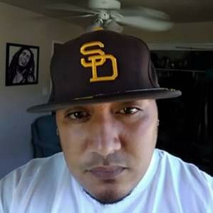 Meet your Posher, Malaefono